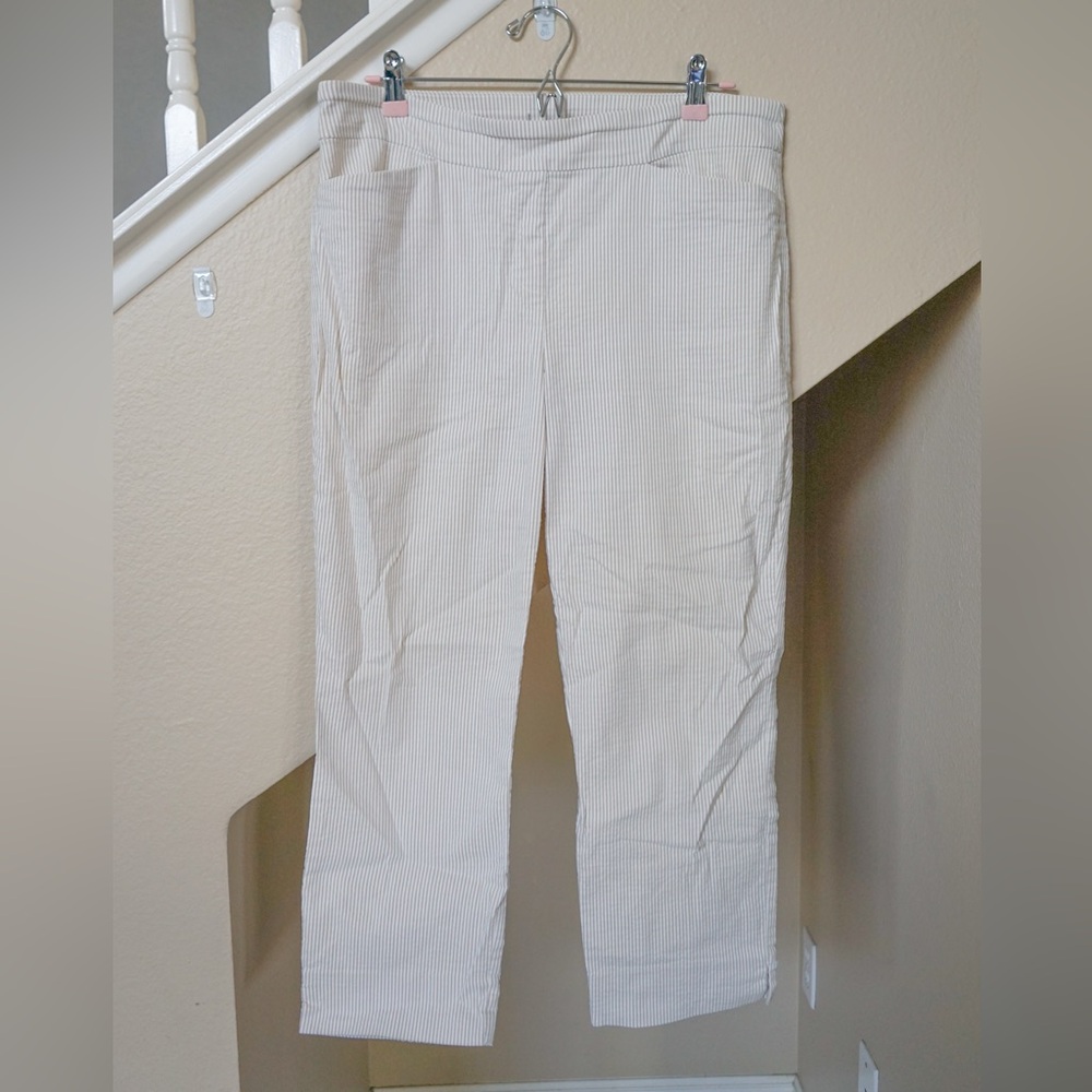Seersucker Capri 33W 34L